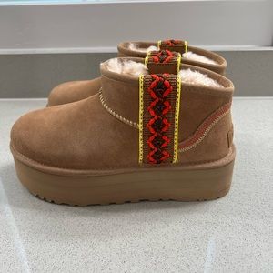 UGG classic ultra mini braid platform